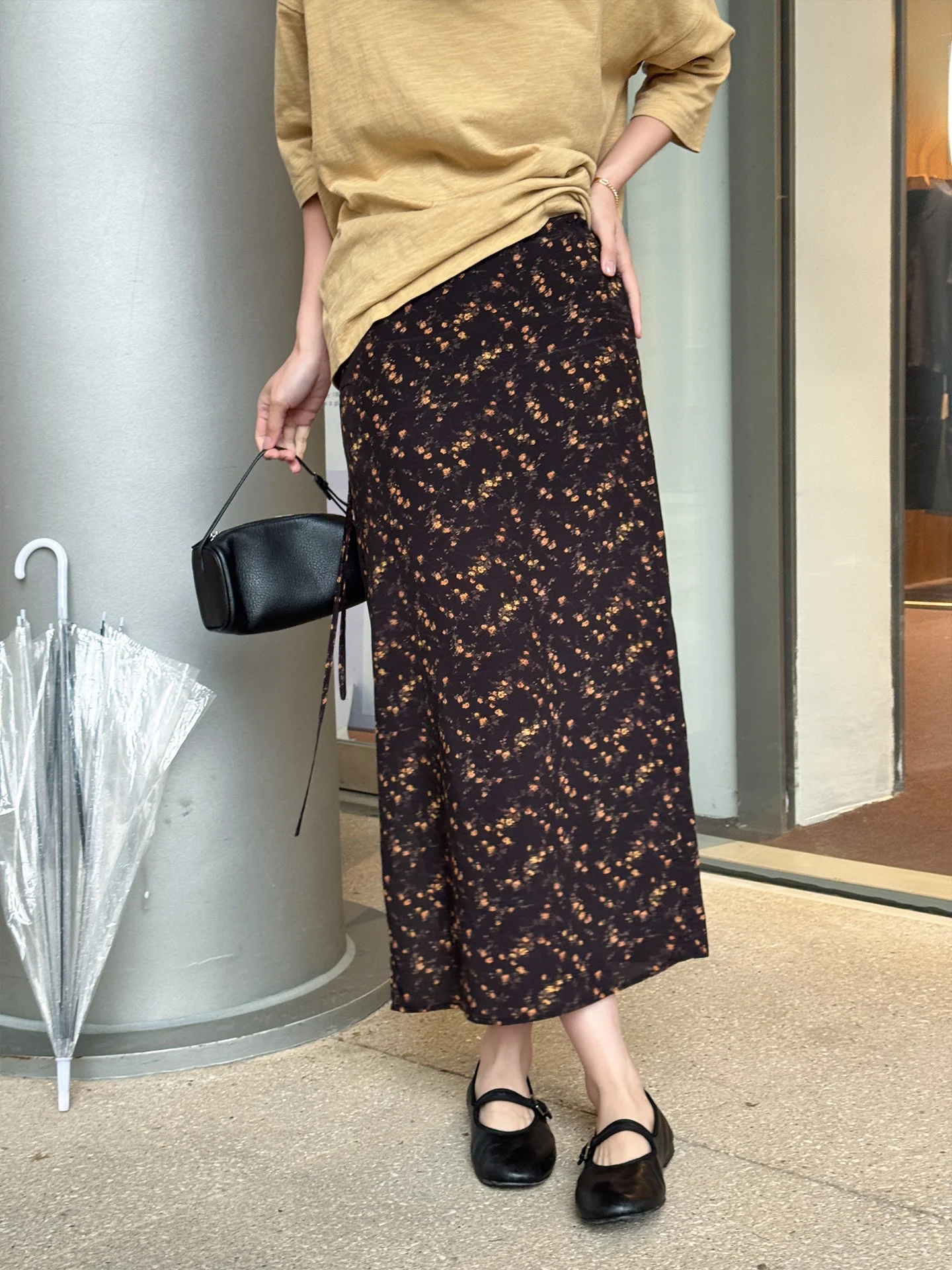 

Zhou Xiaoya Floral Print Belted Midi Skirt Spring 2026 Women's Fashionable Casual Half-length Skirt Standard Fit Straight Cut