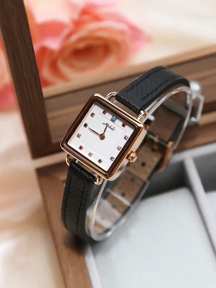 

2026 New Colorful Leather Square Women's Watch, Elegant and Luxurious, Perfect for Students, Exquisite Ladies' Wristwatch
