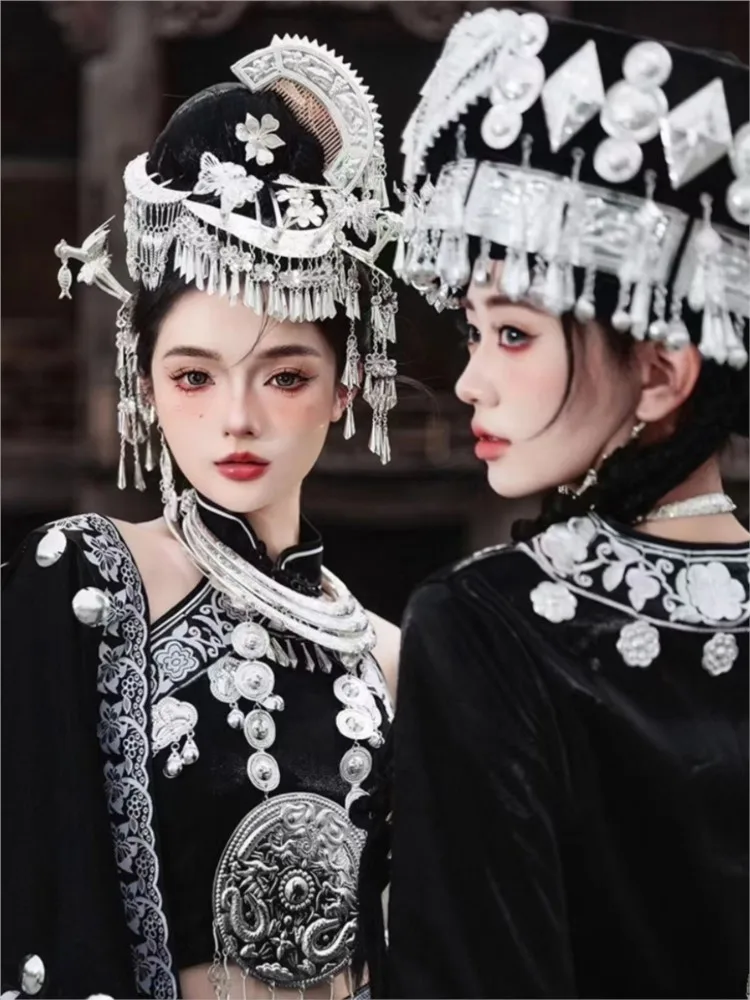 Classic black and white combination for exotic ethnic performances best friend travel photography