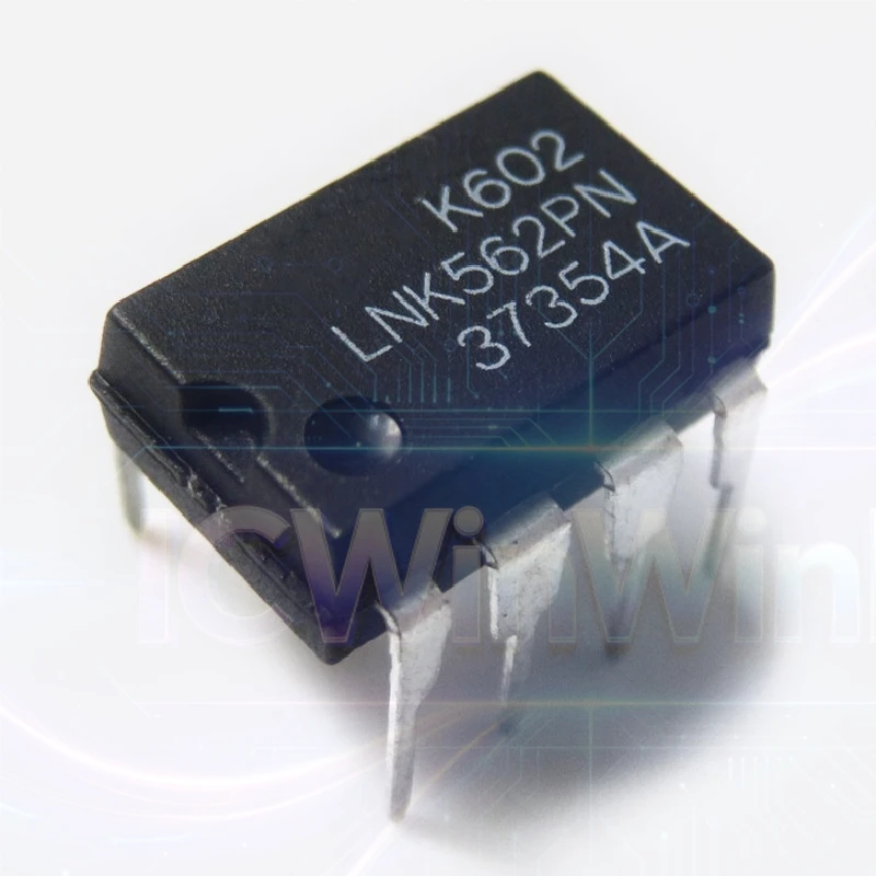 5PCS LNK562PN IPLU300N04S4-R7 M3002M ST1S10PUR UCC3808D-1 DM74LS245WM