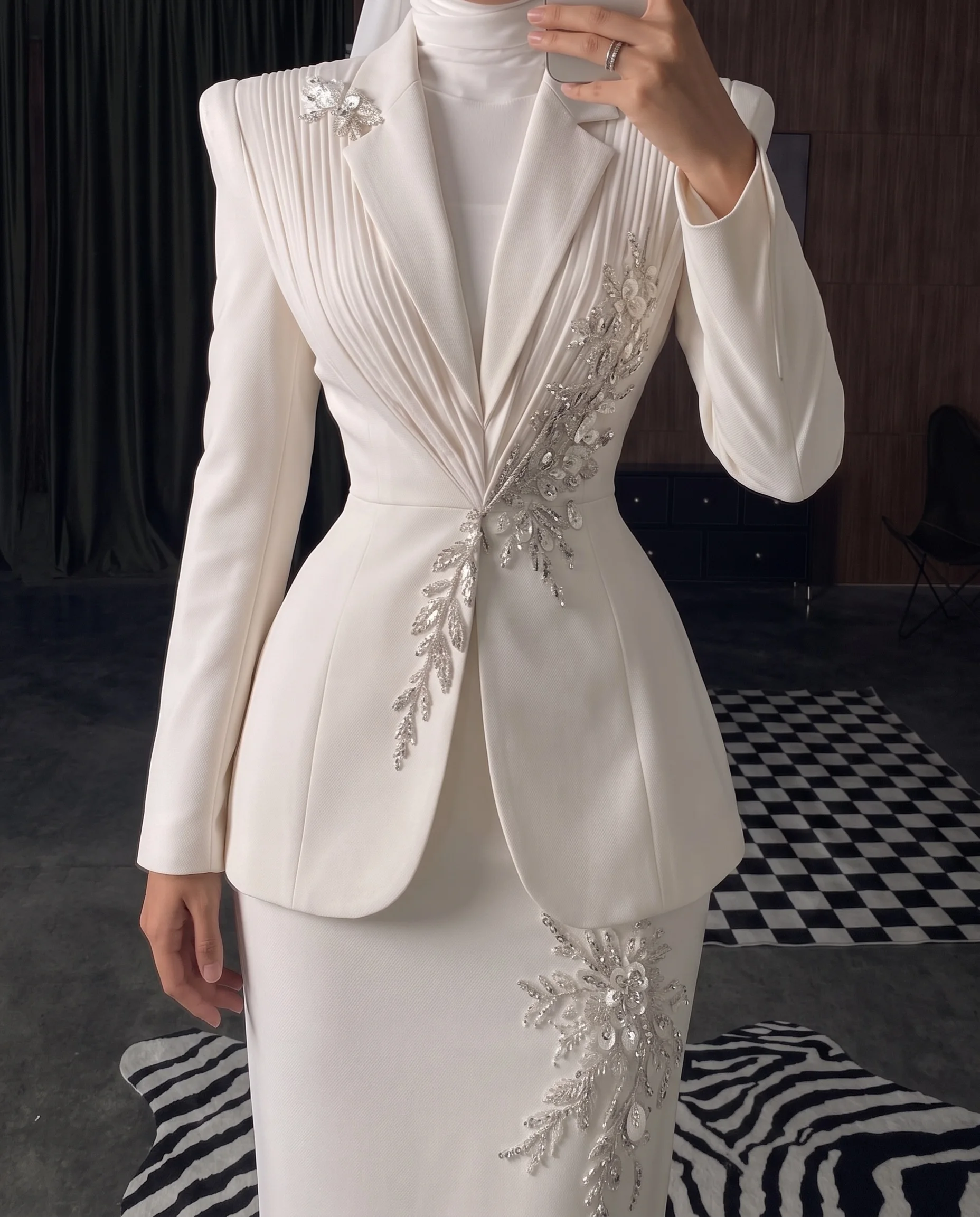 Elegant Women's Evening Dresses Suit Gowns Beads Appliques One Button Jacket Pants For Female Satin 2 Pcs Suit Customized M922
