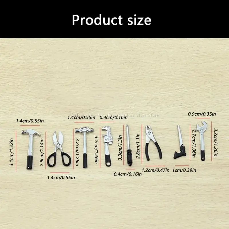 مجموعة أدوات تفاعلية مكونة من 8 قطع من ملحقات بيت الدمية مع مفتاح مطرقة، تصميم واقعي لتنمية إبداع الأطفال