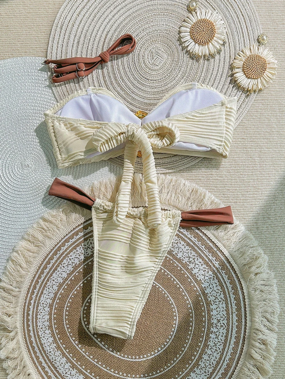 الفقرة برايا حمالة العصابة ملابس السباحة النساء كشكش قطعتين بيكيني مثير ثونغ ثوب السباحة الصيف ضمادة ملابس الشاطئ