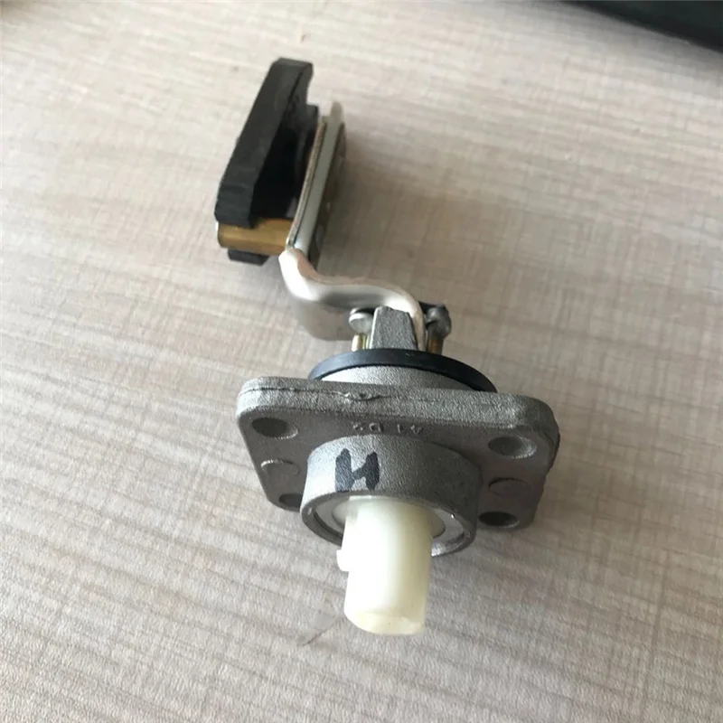 ABJY-เซ็นเซอร์ระดับน้ํามันเครื่องเซ็นเซอร์ระดับน้ํามันเซ็นเซอร์โลหะสําหรับ Toyota 89491-26170 8949126170