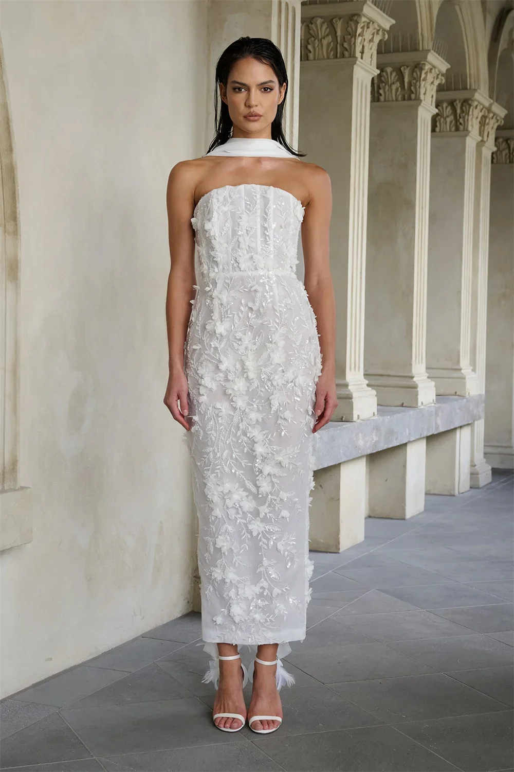 Elegant Strapless 3D Decal Bridal Gown Shiny Flower Ankle Length Ivory Vest Wedding Party Bridal Gown Customization