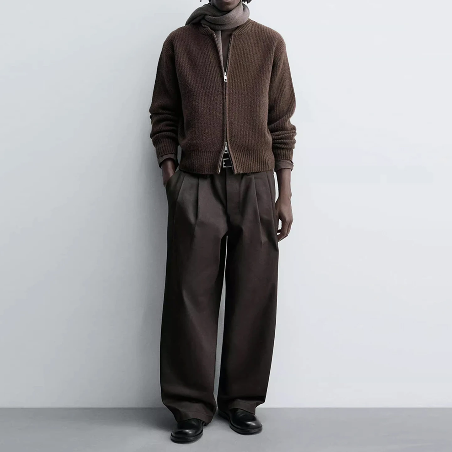 남성용 패셔너블 니트 롱 스웨터 2025년 가을 신상품 고급 자수 턴다운 칼라 캐주얼...