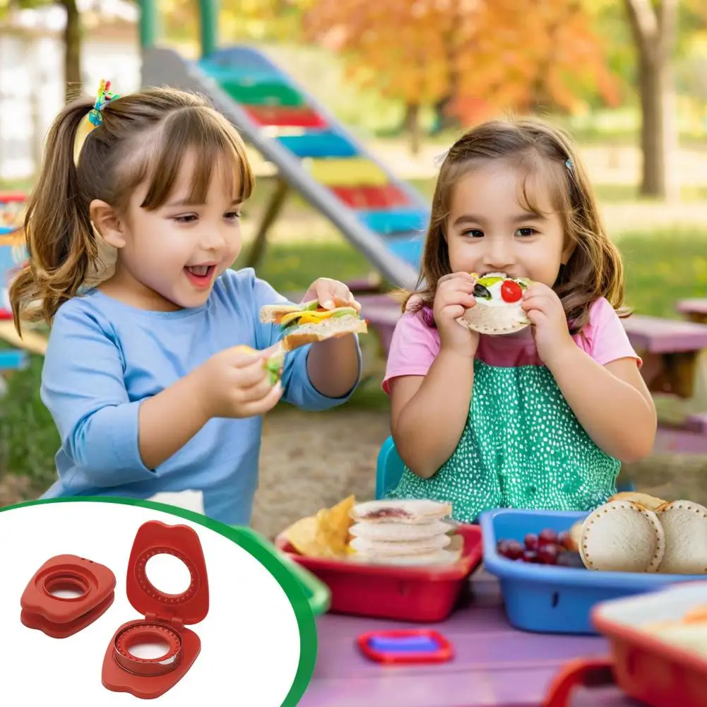 

Sandwich Cutter And Sealer Portable Sandwiches Maker Pocket Bread Mold Bento Box Tool for Kids Lunch