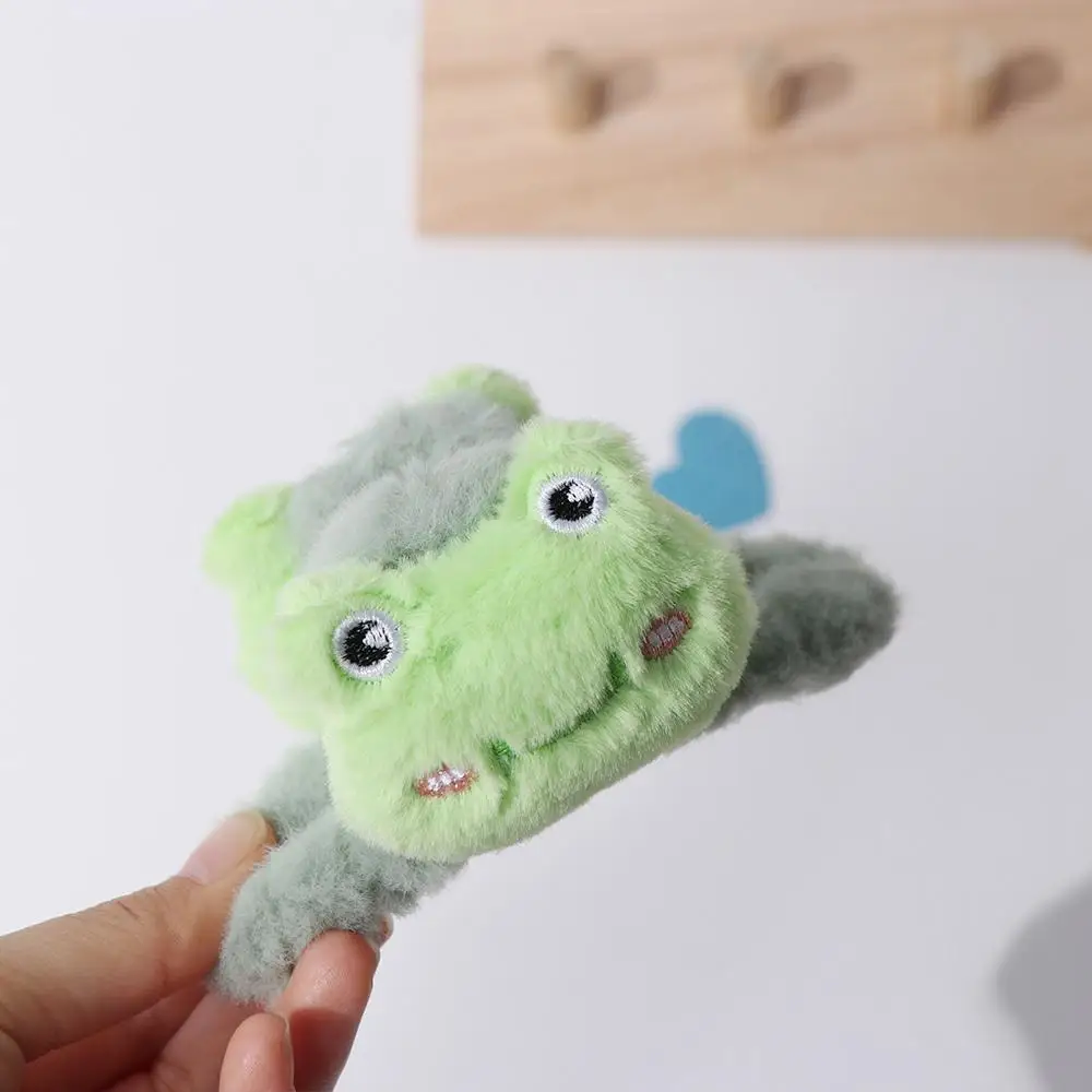 

Sweet Doll Panda Hair Claw Rabbit Frog Animal Shark Clip Korean Style Large Size Winter Cross Hair Clip Wash Face