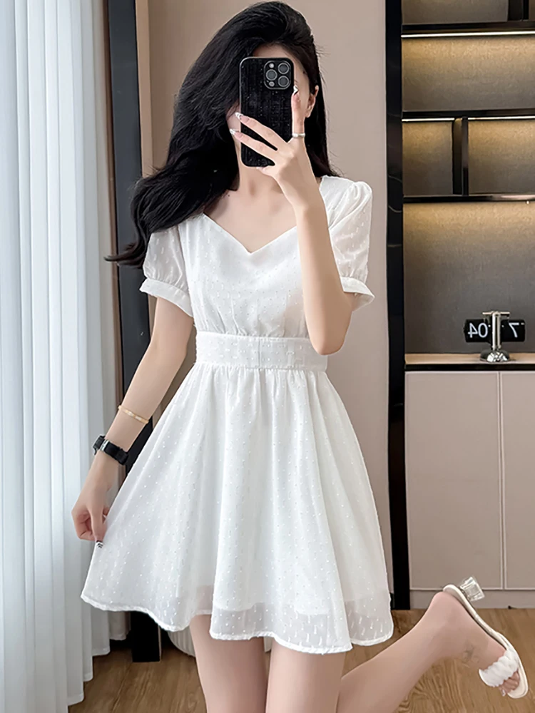 2025 ホワイトジャカード半袖スクエアカラーミニドレス女性エレガントカジュアル A ラインドレス夏の韓国ボディコン誕生日ドレス