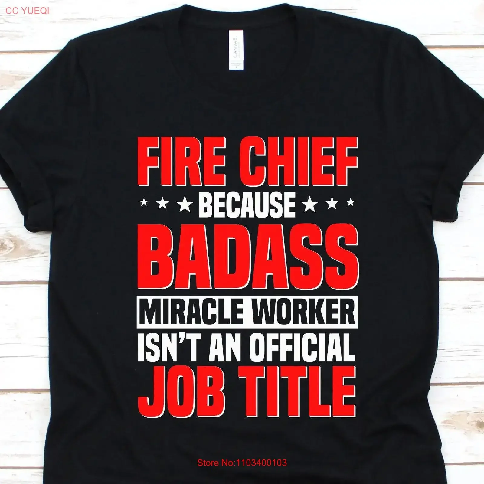 T-shirt vintage « Fire Chief Because Badass Miracle Worker » – Design pour le Jour International des Pompiers et les Commissaires aux Services d'Incendie
