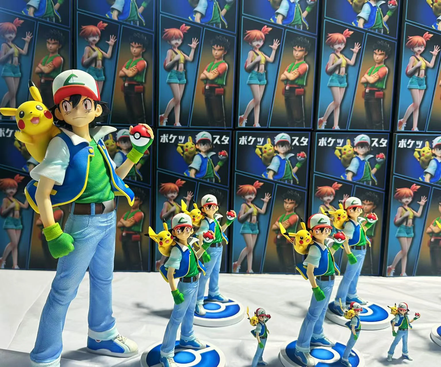 

Новая оригинальная аниме-фигурка Mg Studio Ash Ketchum Brock, экшн-фигурка, туманная фигурка, статуя Gk, модель, коллекция украшений, настольная игрушка