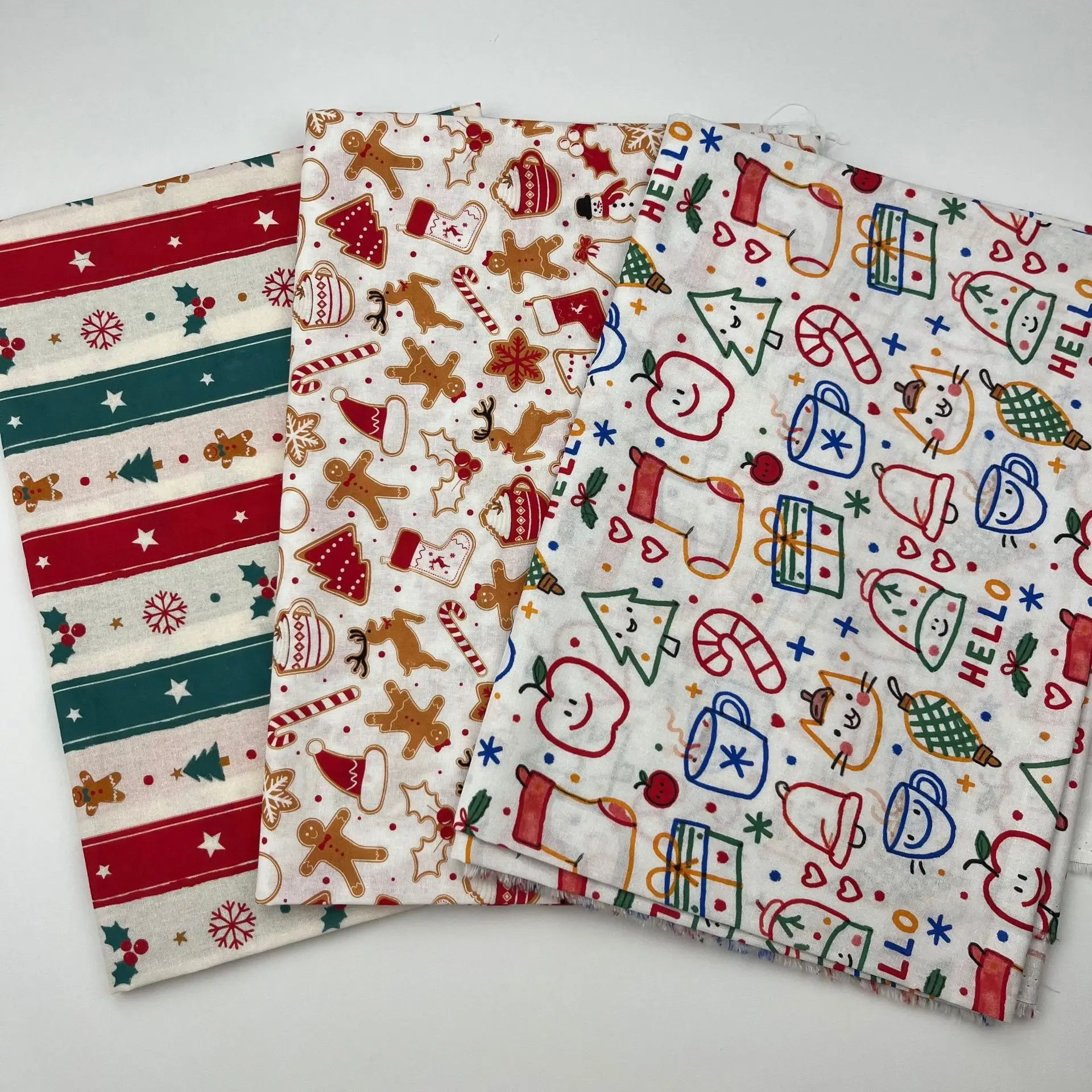 

2025 Christmas Printed 100% Cotton Fabric - Soft Festive Material for DIY Crafts, Quilting, Apparel