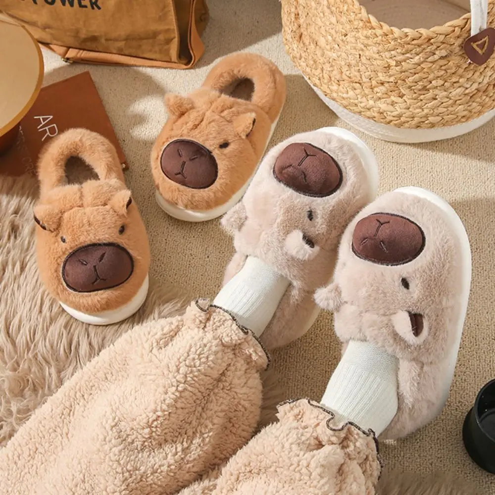 COZY Soft WARM Capybara รองเท้าแตะ Plushy สัตว์ Capybara รองเท้าแตะ Plush ลื่นน่ารักขนสัตว์ Capibara รองเท้าแตะห้องนอน