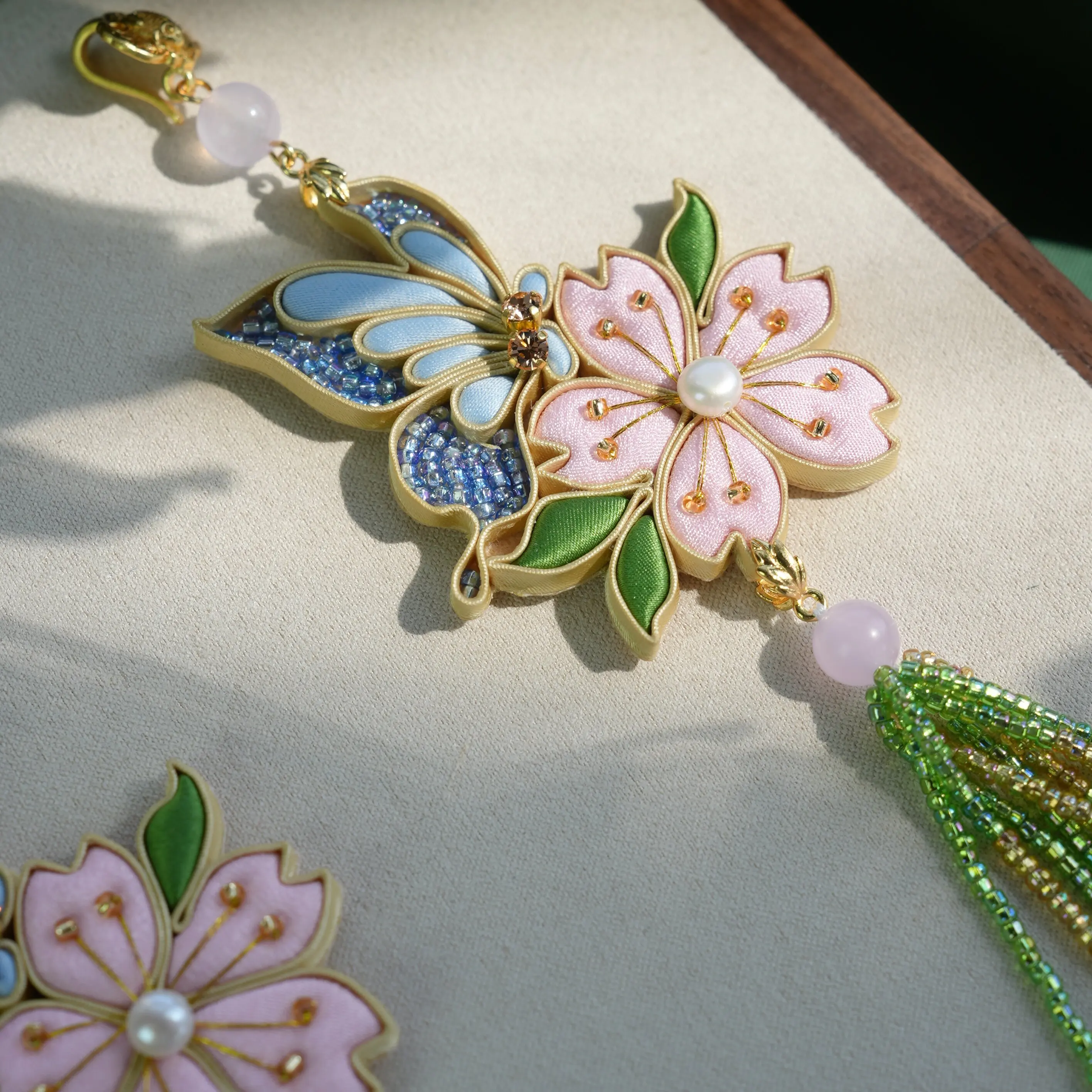 Intangible Cultural Heritage Handmade Frog Button Waist Pendant, Butterfly Love Flower Design, New Chinese Fabric Hanging Decor