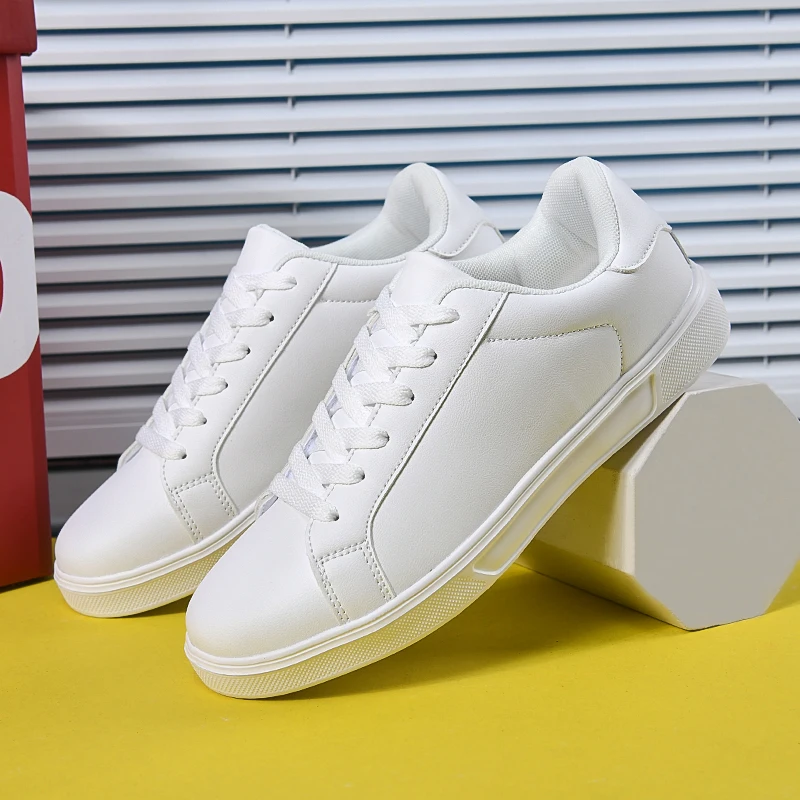 Zapatillas Blancas para Hombre y Mujer, Zapatos Deportivos Casuales de Cuero Sintético Ultraligeros, Cómodos y Resistentes al Desgaste, Ideales para el Desplazamiento Diario y la Escuela