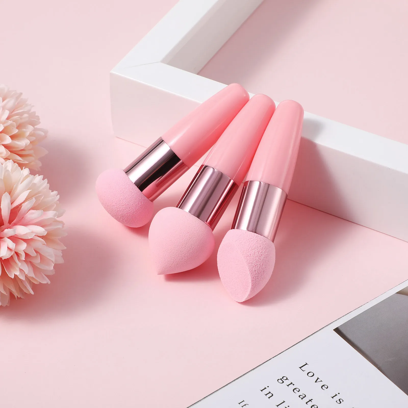 3Pcs Makeup Sponge Set Handle Foundation Blending Sponges Puff Beauty Tools Concealer Blenders Travel Portable