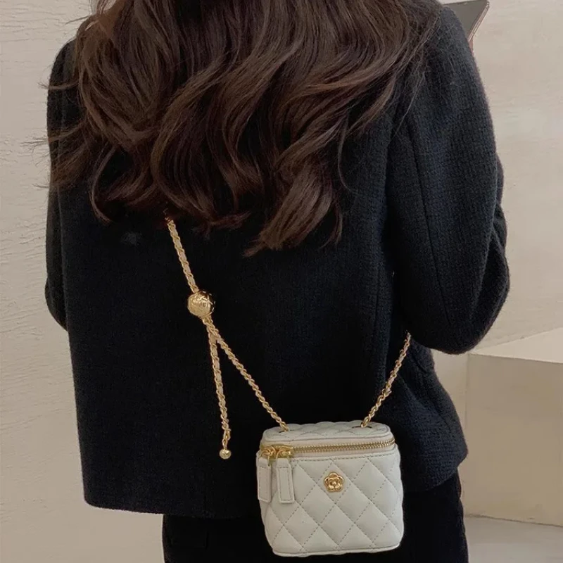 2024 Trend Camellia Rhombus Chain Women\'s Box Bag Female Fashion Luxury Brand Designer Shoulder Crossbody Bag Mini Bucket Bag