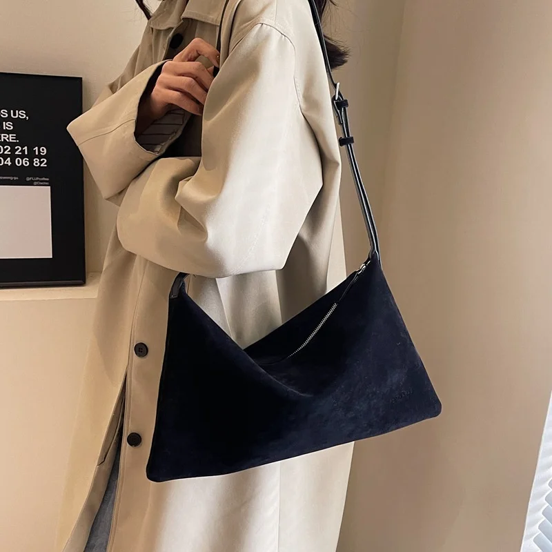 حقيبة تحت الإبط بكتف واحد للخريف والشتاء من جلد الغزال البلوري بتصميم كسول، حقيبة حمل بسيطة، حقيبة سفر ذات سعة كبيرة