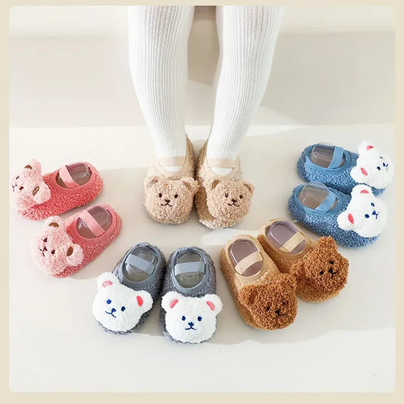 Autumn Warm Newborn First Walker for Boy Girl Cartoon Animal Bear Indoor Non-slip Floor Shoes Winter Fury Plush Floor Shoes