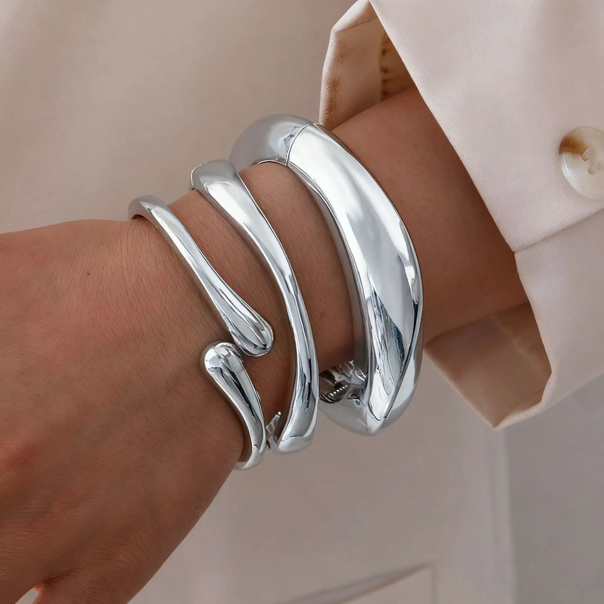Metal Wristband 3 Pieces Glossy Open Bangle Set Sleek Simple Hand Accessories Sturdy Polished Bracelets Portable Fashionable