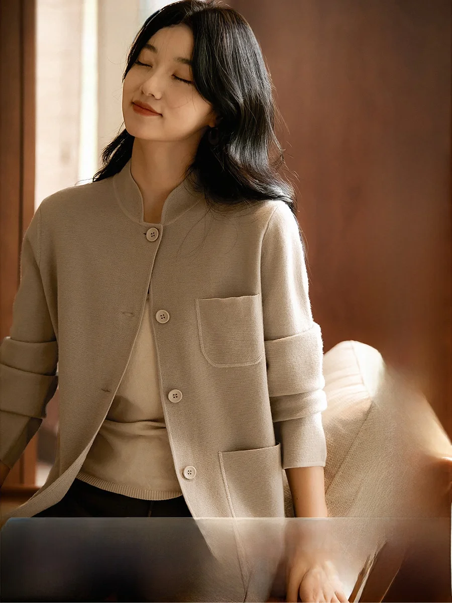 

Waable Camere Wool Yangzi Yarn Knitted Vintage Stand Collar Open Cardigan Women's Soft Regular Fit Long Sve Faion
