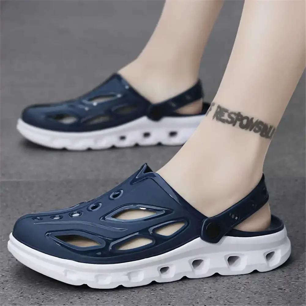 Number 43 Without Heels White Tennis Men Soft Slippers Men Sandals Shoes Sneakers Sports Sapatenis Low Cost Suppliers