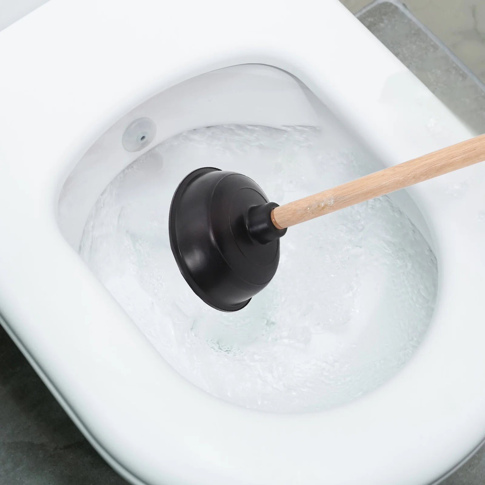 Powerful Bathroom Plunger Wood Handle Plunger Portable Toilet Plunger Heavy Duty Plunger kitchen sink drain plunger