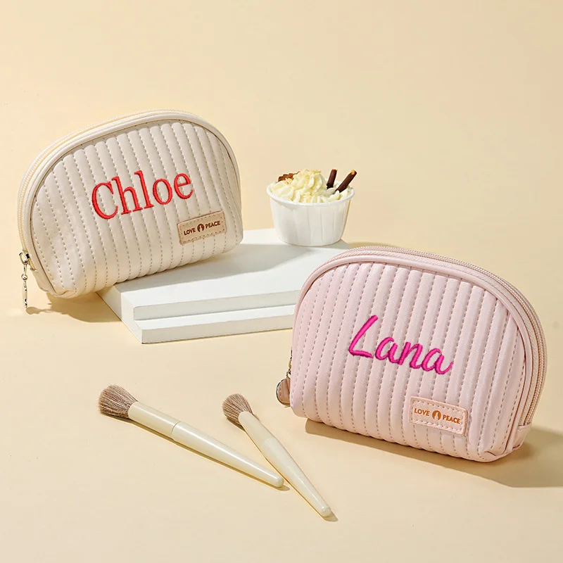 Personalized Name PU Cake Makeup Bag Portable Cosmetic Storage Bag Shell Travel Mini Wash Hands Bag Bridesmaid Gift