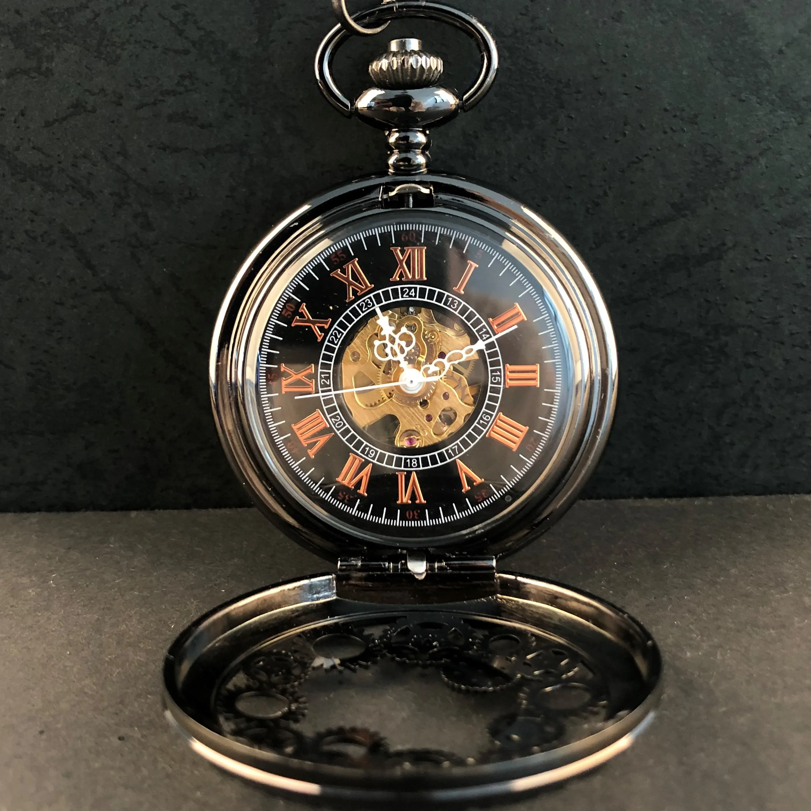 Mechanische Skelett ausrüstung Taschenuhr für Männer Frauen personal isierte Anhänger Ketten uhren Vintage mit Ketten uhr