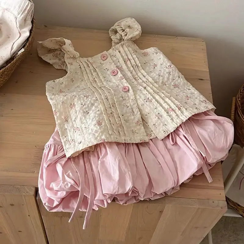 

Girls Suits 2024 Baby Girls Two-piece Girls Suit New Floral Vest Korean Version Sweet Sleeveless Blouse Bract Shorts Clothes