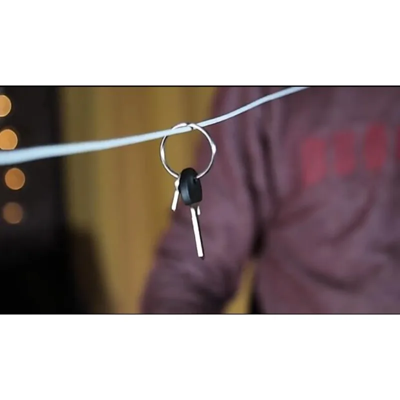 Flite Magic Tricks Borrowed Ring to Keychain Appear Vanish Magia Magician Close Up Street Illusions Gimmicks Mentalism Props