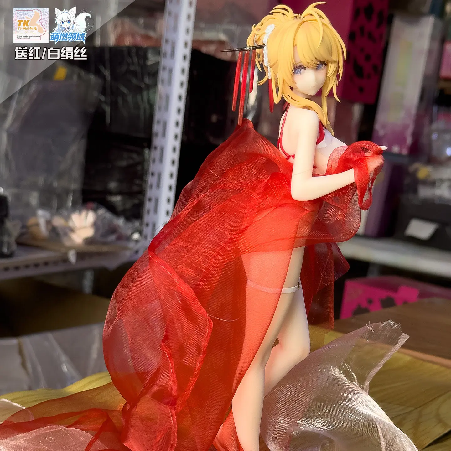 TK Anime Figure One Seventh Scale Blonde Beauty Standing Collectible Model Desktop Computer Case Ornament For Anime Collectors