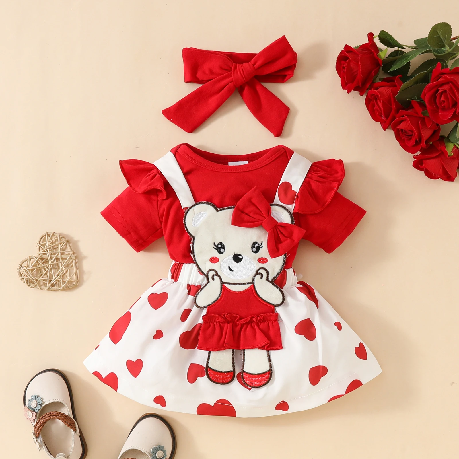 2pcs Adorable Valentine\'s Day Bear Embroidered Outfit for Baby Girls.Solid Romper and Heart Overall Skirt