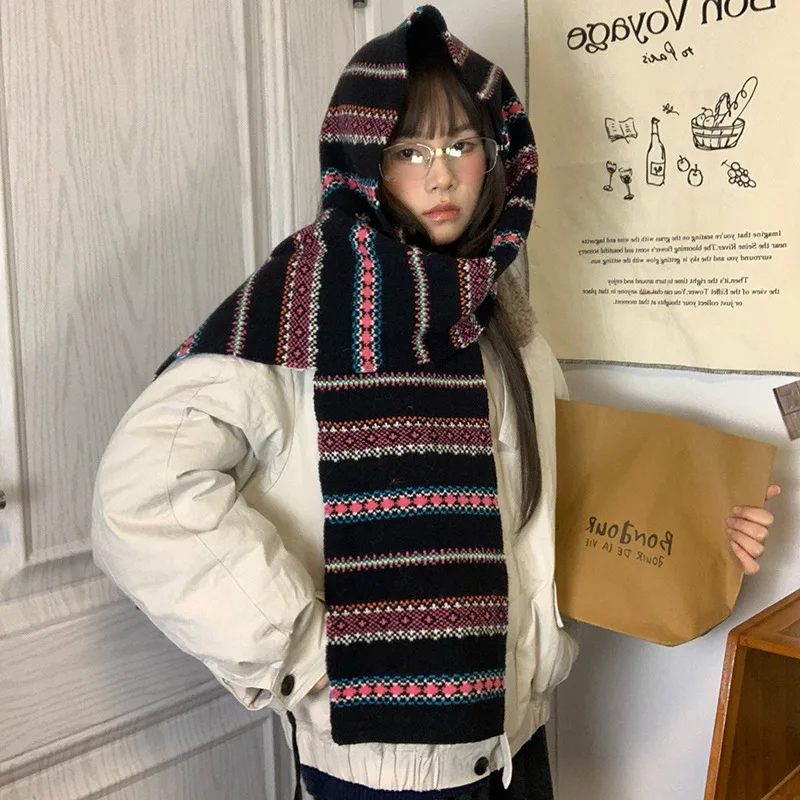 

The same as the otaku girl's Nordic vintage Fair Isle thermal knit scarf for autumn and winter