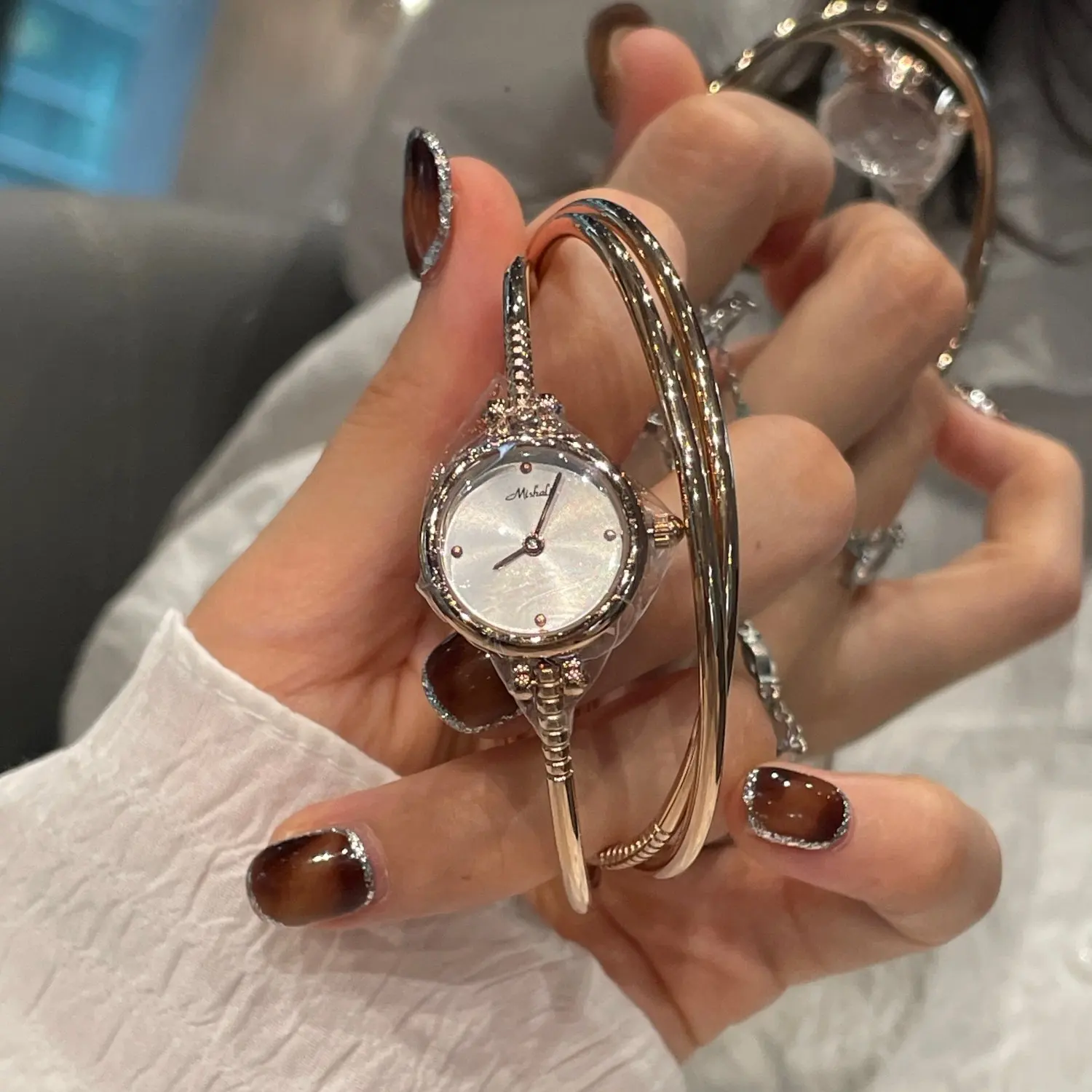 Luxury Bracelet-Style Small And Exquisite Women'S Watch2026 New Design, Artistic Women'S Wristwatch, Premium Selected Timepiece.
