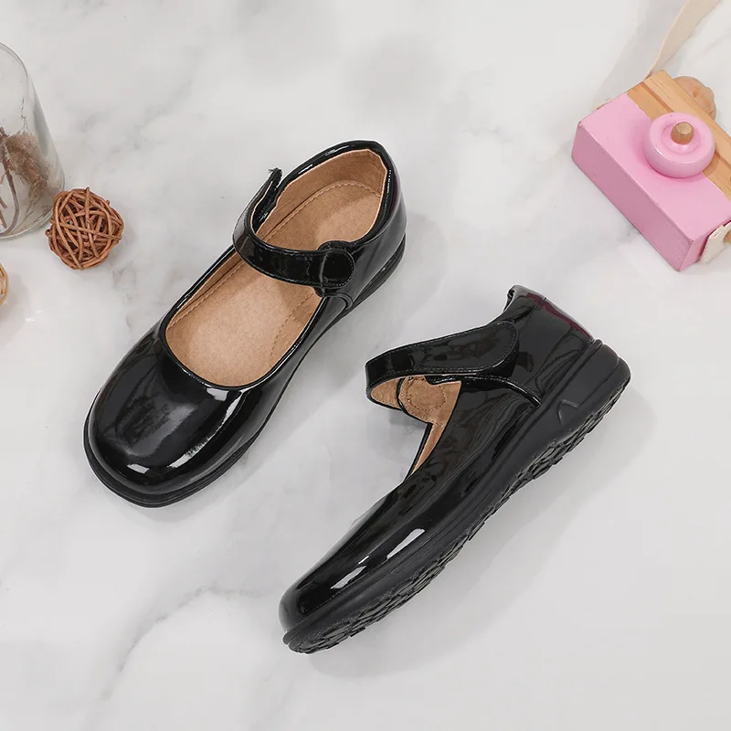 Girls 2024 Autumn New Black and White Children's Performance Shoes Breathable Elegant Children's Princess Dress Shoes Non-slip