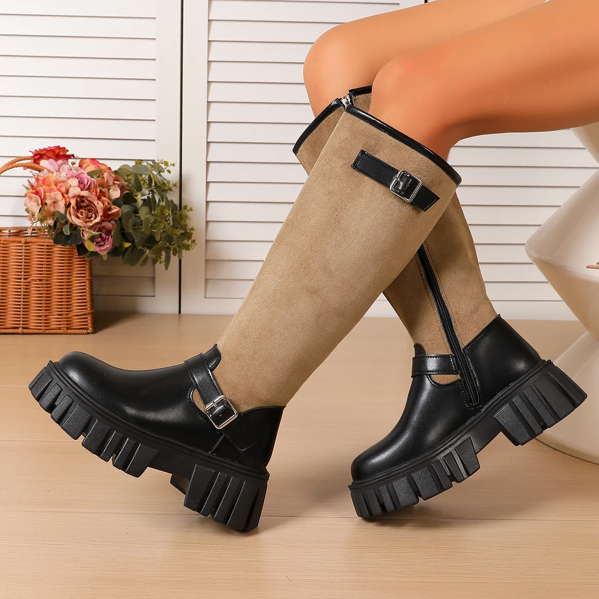 Fall/Winter Trend Belt Buckle Design Leisure and Knee Boots Women's 2026 New Anti-skid Comfortable Thick-soled Jockey Boots