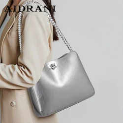 Borsa a catena da donna alla moda Aidrani, borsa a tracolla ascellare, materiale in pelle bovina, quadrata