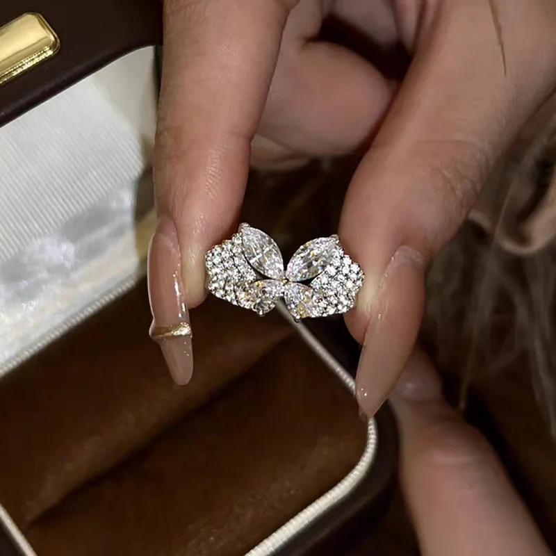 

Charm Butterfly 925 Sterling Silver Wedding Band Rings for Women Lab Moissanite Diamond Ring Party Engagement Jewelry