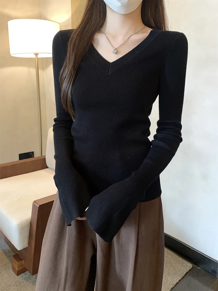 セーター黒長袖ニットセーター女性プルオーバー新しい V ネックスリムニットセータープルオーバー女性トップス女性服 Q2075