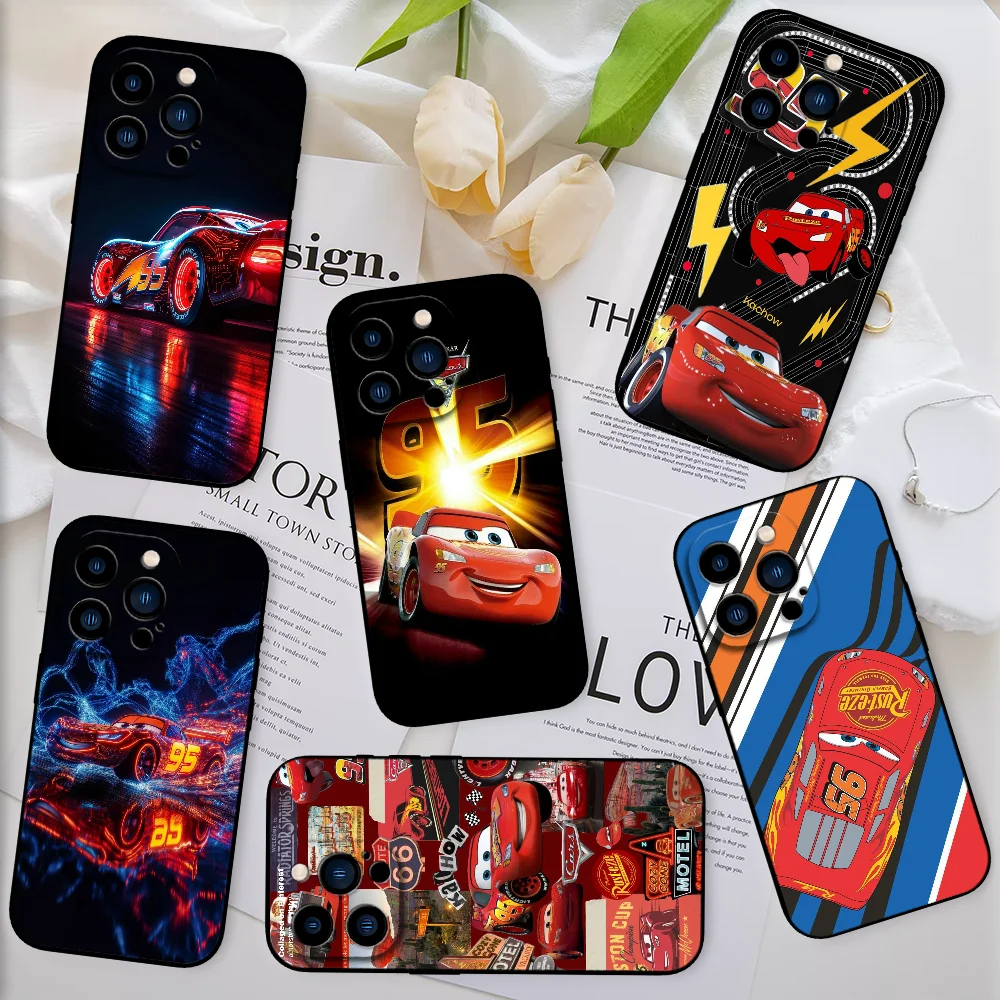 حافظة هاتف ديزني لايتنينج ماكوين 95 FUNDA لهاتف آيفون 12 11 13 14 15 16 MINI Max Pro Plus غطاء أسود من السيليكون الناعم