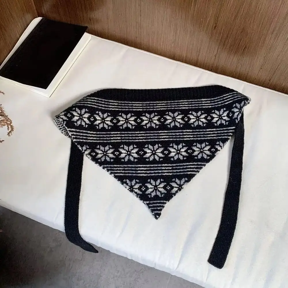 Yarn Triangle Hip Scarf Vintage Style Knitted Texture Knitted Waist Wrap Snowflake Pattern Fair Isle Pattern