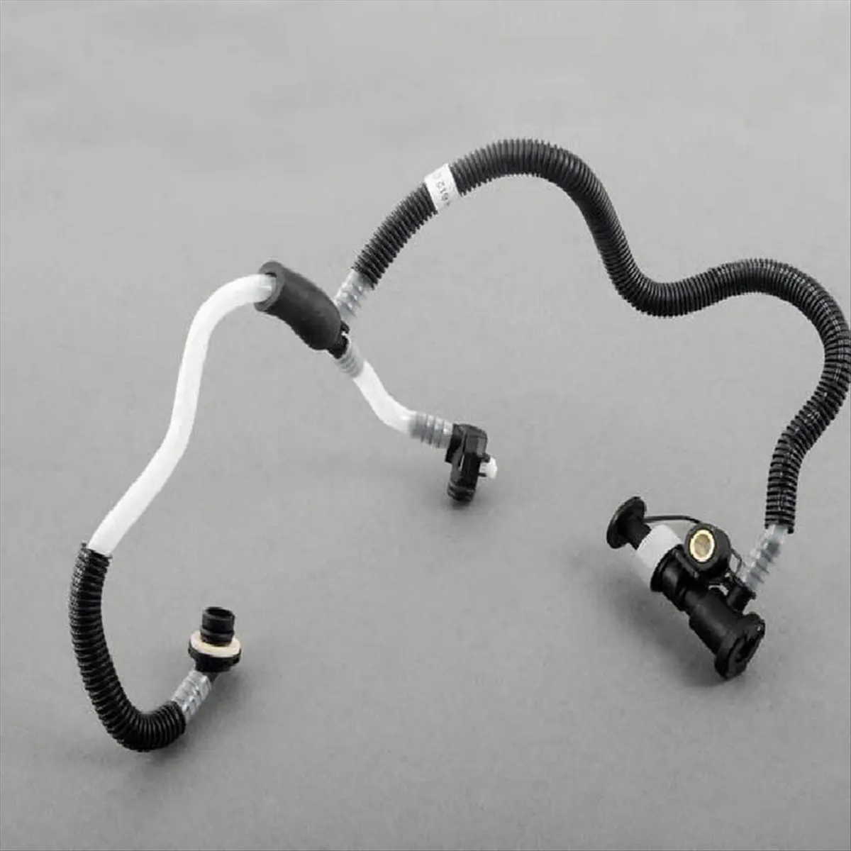 #30R Diesel Fuel Return Line Hose Pipe For Mercedes Benz,Diesel Pipe,(Black)