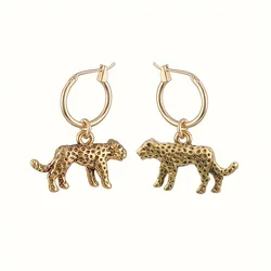 Cute Leopard Hoop Earrings with Pendant European Stereoscopic Trend Fashion Jewelry in Ancient Gold/Silver Color