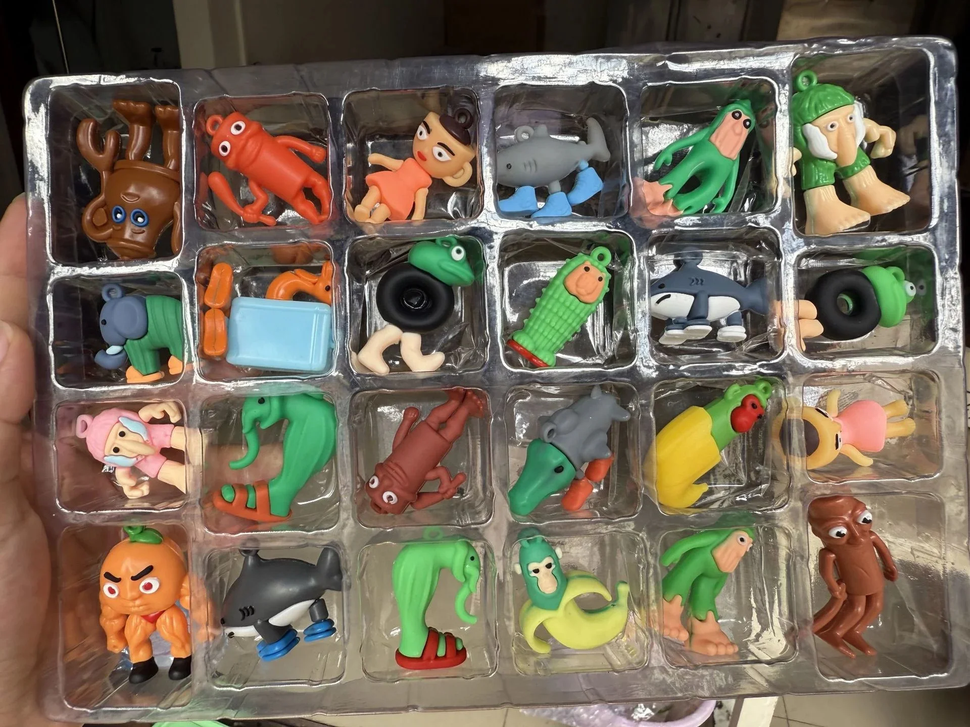 24PCS Italian Brainrot Tung Sahur Figure Blind Box Tralalero Figures Acrylic Keychain Pendant Funny Model Game Collectibles Gift
