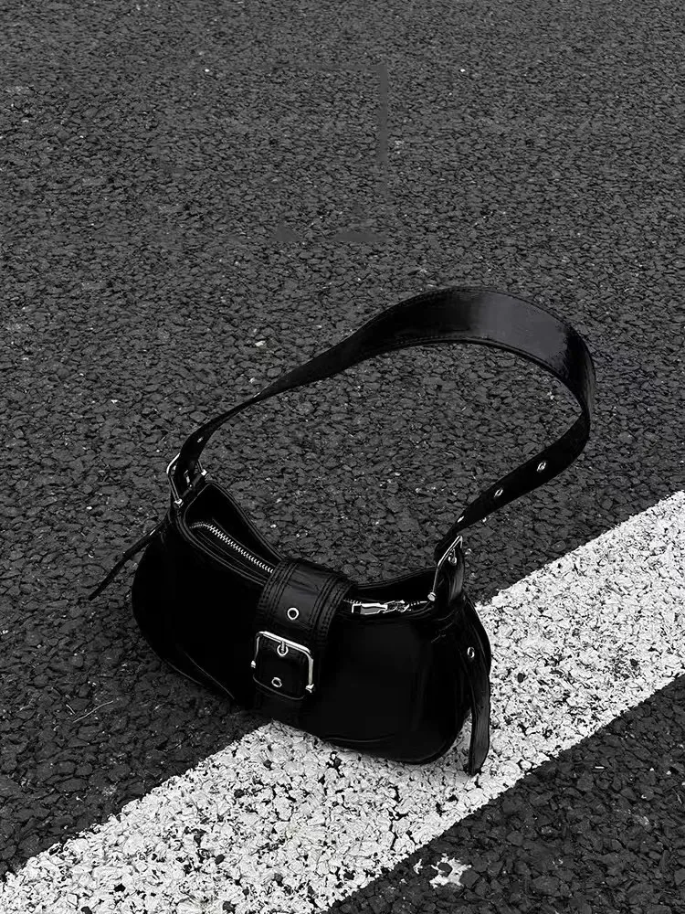 

Оригинальная женская сумка Ins, новинка лета 2025 года, популярная сумка в стиле ретро для девочек, маленькая наклонная сумка через плечо на одно плечо, холст, чистый цвет