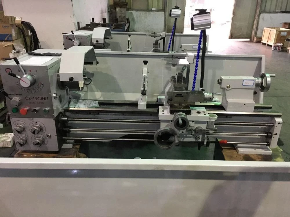 C0630/550 Manual CNC Mini  Metal Turning Lathe Machine Tool  Torno De Horizontal Mechanico  Bench Equipment Price