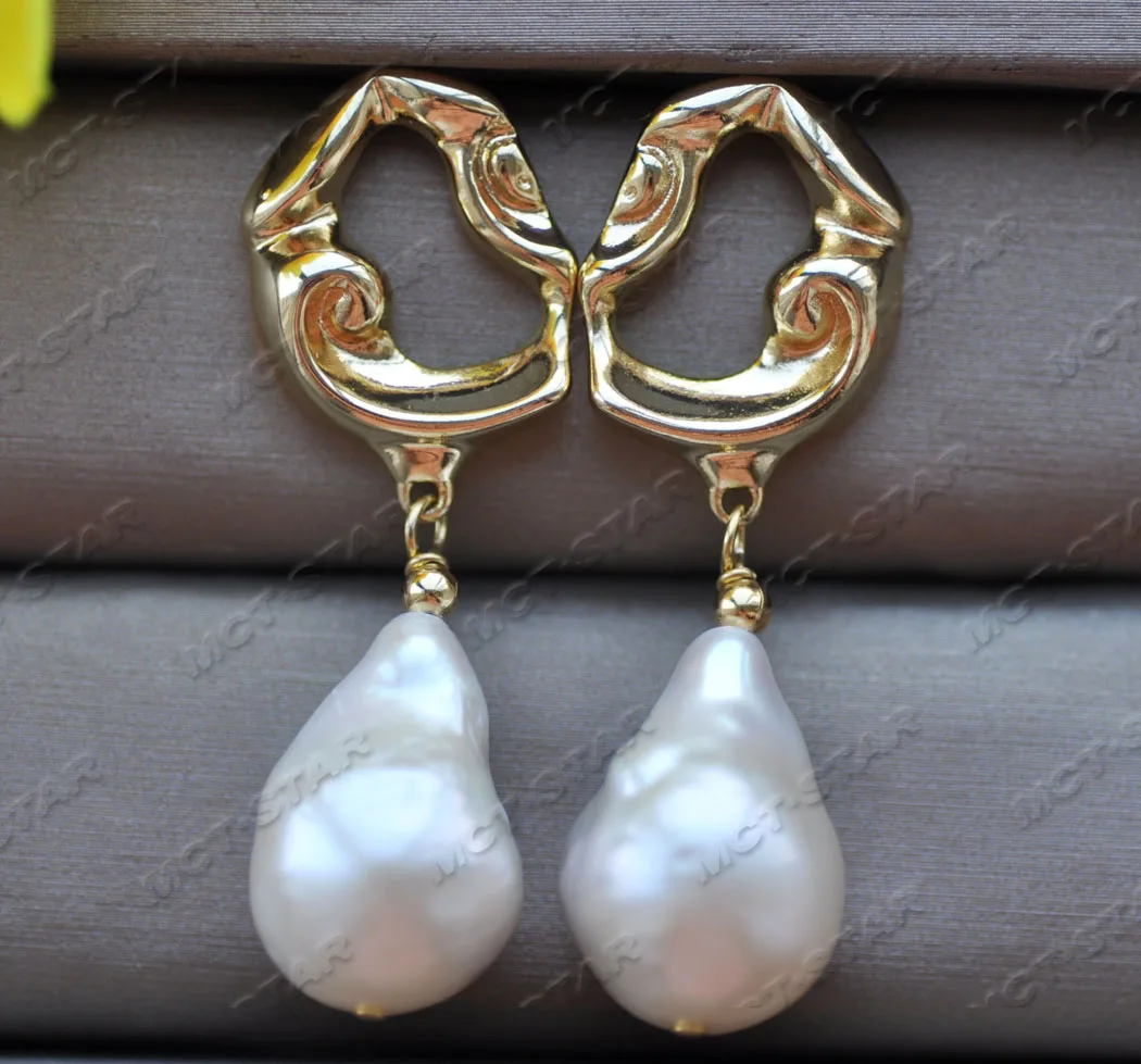 

Z11845 A+ 20mm White Teardrop KESHI Reborn Pearl Dangle Earring