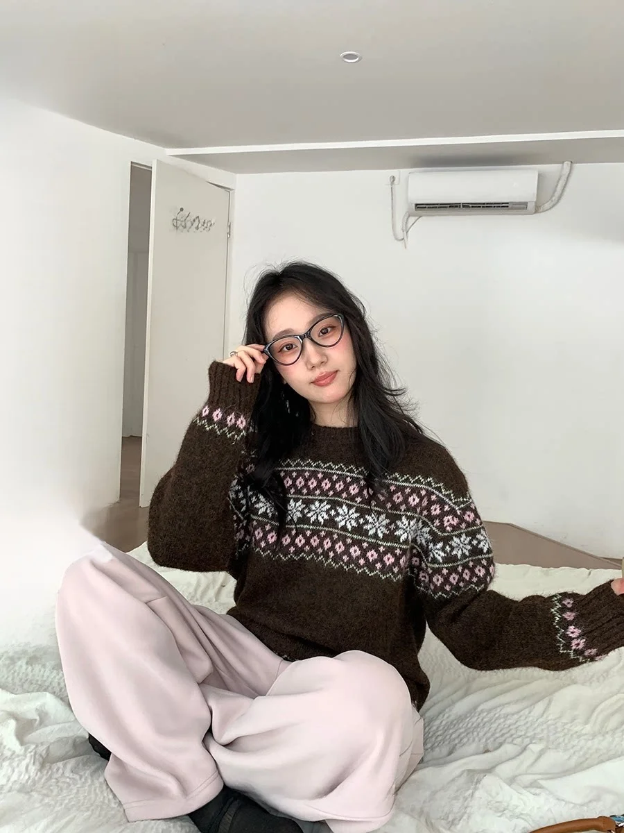 

Свободный вязаный свитер с круглым вырезом и узором «Снежинка» для женщин, осень-зима, коричневый