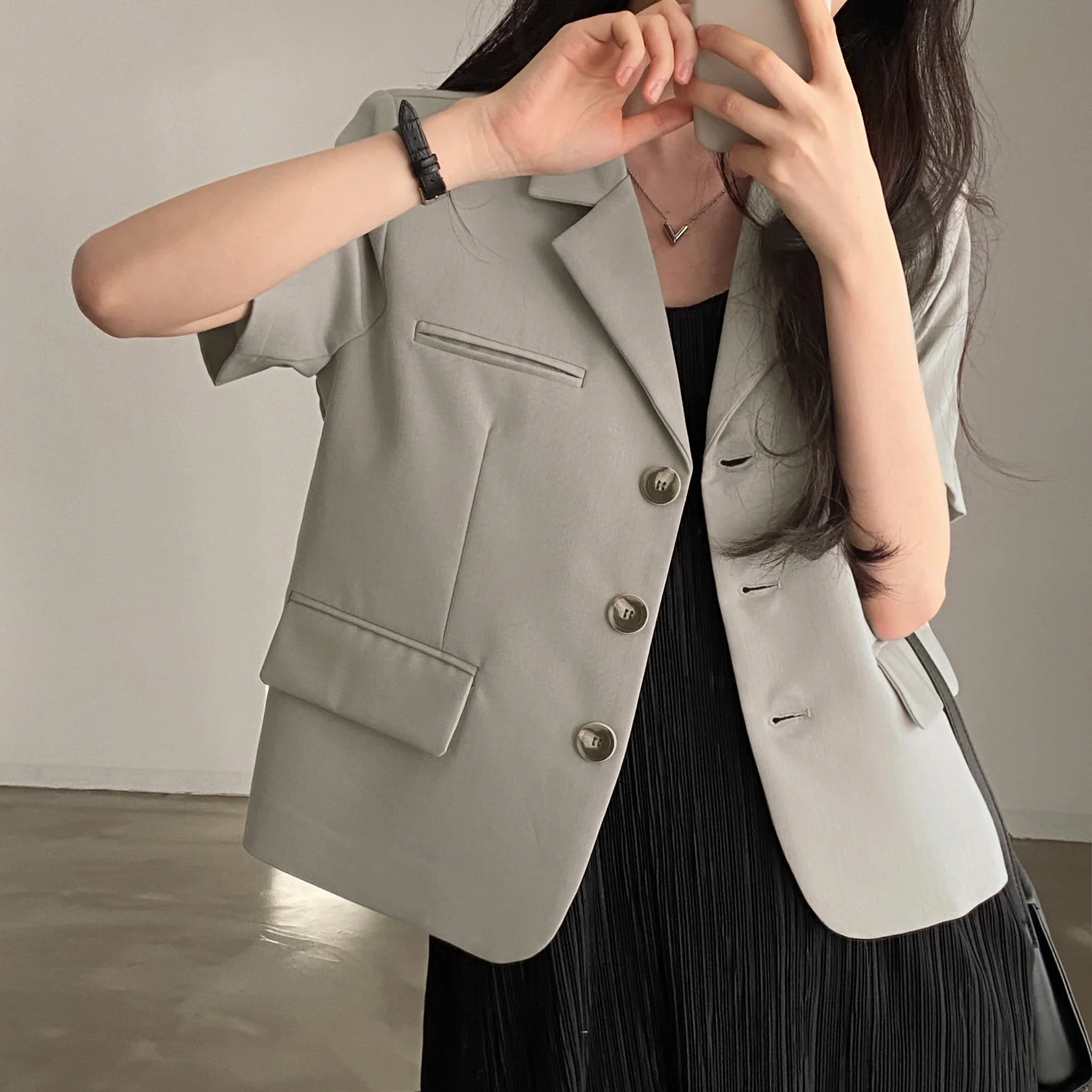 

Women's Loose ort Sve Suit Jaet Summer New Sle Single Button Versatile ort Top High-End Sensation Casual Faion